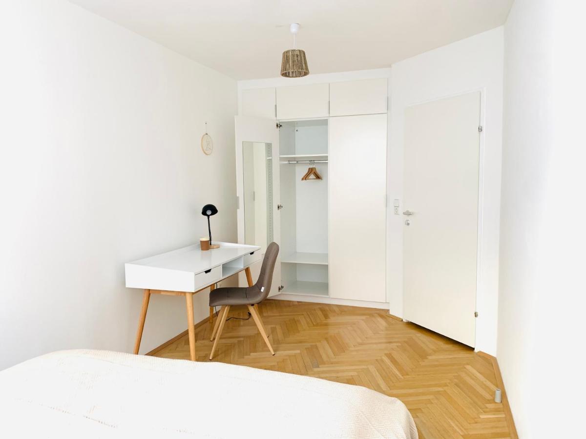 Ruhige Im Gasometer *wifi*u3*netflix* * Viena